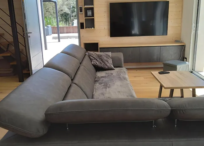 Villa Stevan Bonifacio